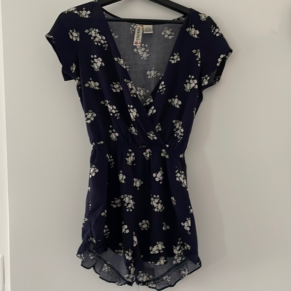 Deep v ruffle bottle navy blue romper
